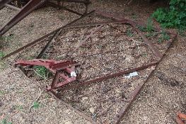 Set of mounted chain harrows