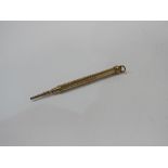 Rolled gold propelling pencil. Estimate £10-20.