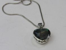 925 silver & abalone pendant on 925 silver chain; an 18ct gold plated pendant & a qty of silver