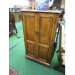 Cherry wood hi-fi cabinet, 59cms x 49cms x 102cms. Estimate £50-80.