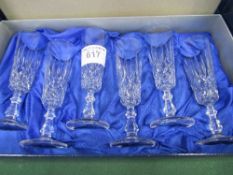 6 Royal County crystal champagne flutes. Estimate £15-25.