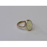 9ct gold & opal ring, size M 1/2, weight 2.6gms. Estimate £200-250.
