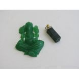 Jade lucky charm & jade pendants. Estimate £10-20.