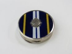 Sterling silver small compact with blue enamel & Royal crest of George V to front, weight 1.47ozt