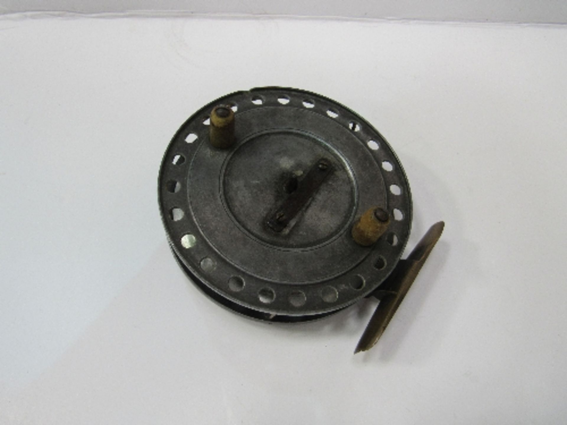 Early centre pin fishing reel, by Homer of London. Estimate £40-50. - Image 2 of 2