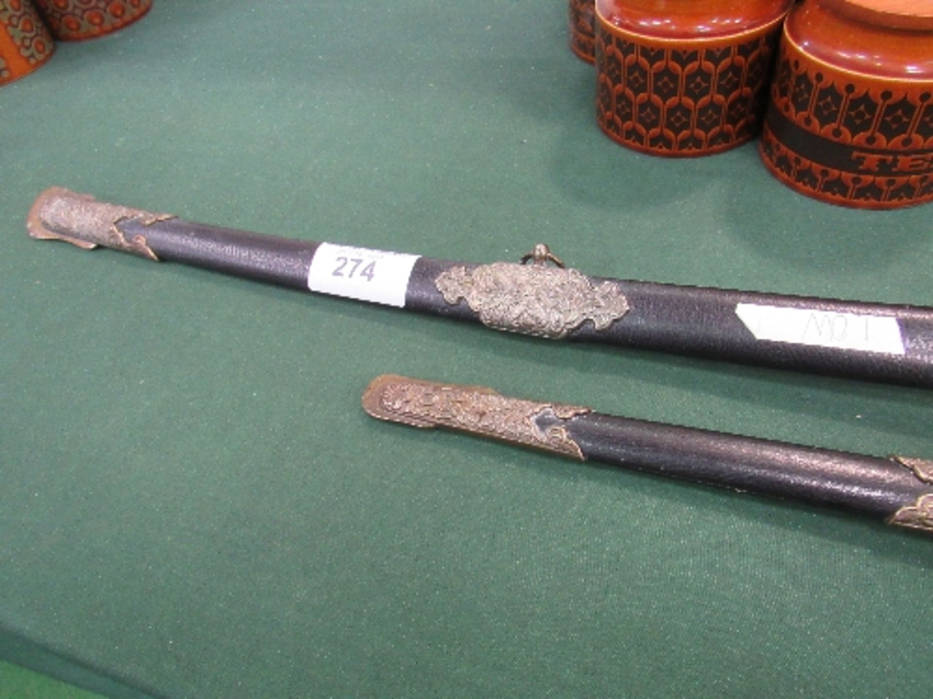 Ceremonial naval sword & dagger. Estimate £30-50. - Image 2 of 3