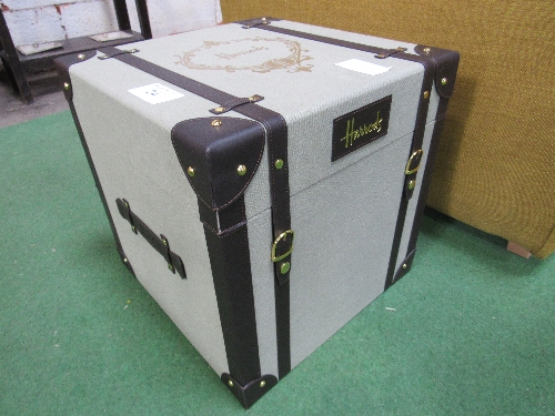 Harrods storage box with carrying handles, 41cms x 41cms x 41cms.