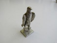 Bier of Israel silver figurine - eagle. Estimate £20-25.