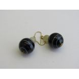 Pair of banded agate & mother of pearl earrings. Estimate £30-40.