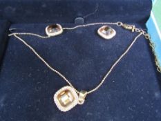 Bella Rose gold plated & gemstone necklace & earrings set, in box. Estimate £10-20