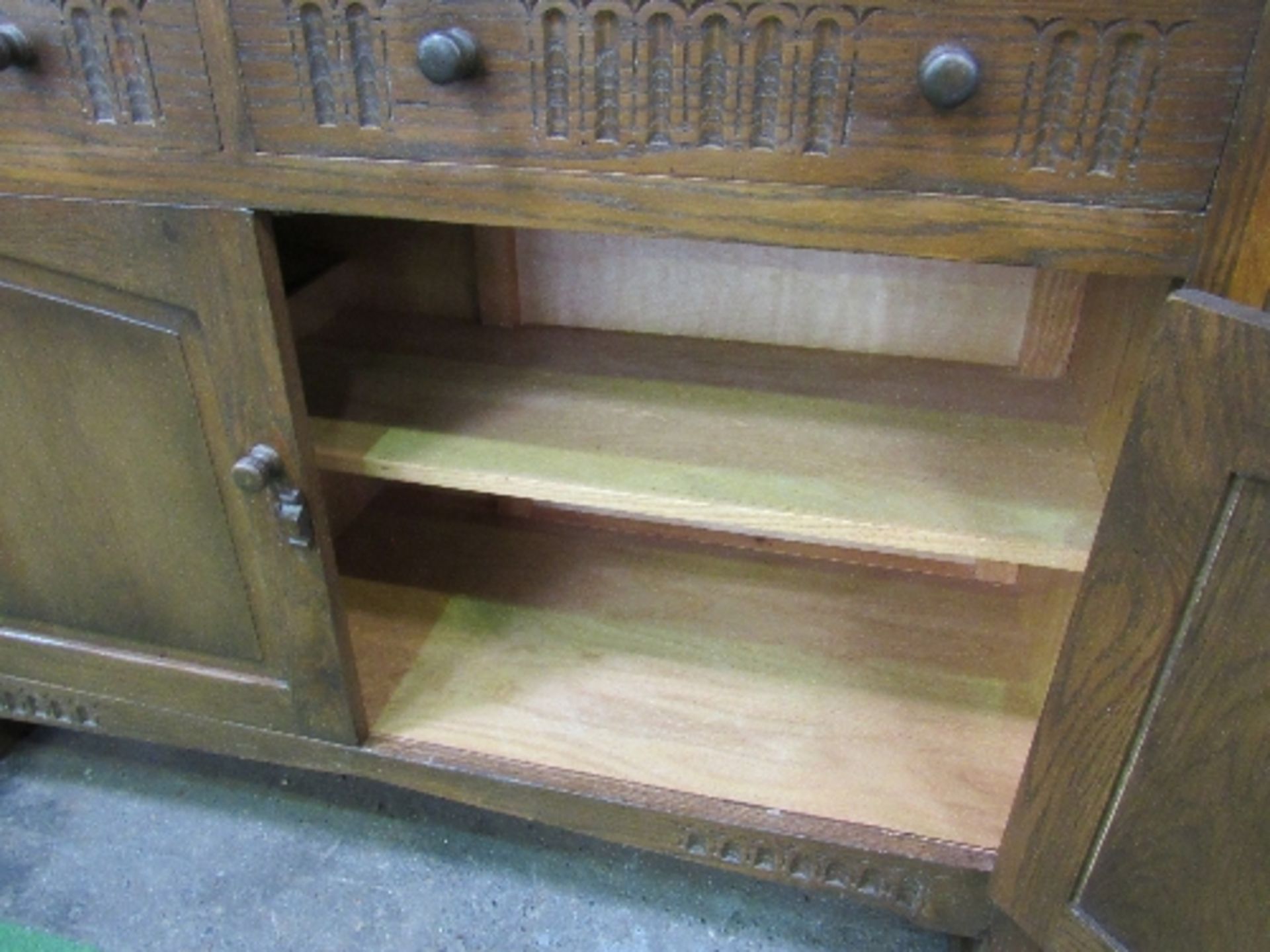 Oak 'Old Charm' style dresser with 2 drawers & cupboard to base, 124cms x 46cms x 176cms. - Image 5 of 5