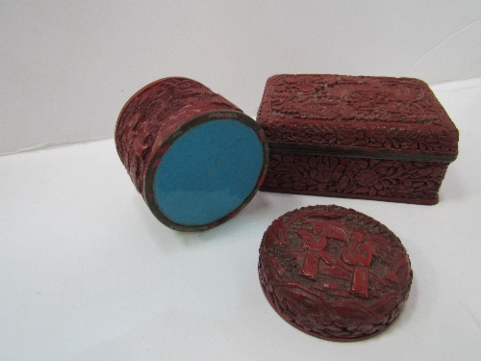 2 oriental cinnabar boxes (one on enamel & the other wood). Estimate £30-40 - Image 3 of 4