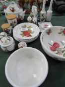 Portmeirion Pomana table ware: 21 items including large bowl, covered tureen, jug etc