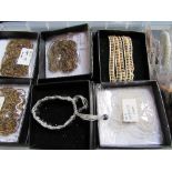 4 trays of new costume jewellery, mainly bracelets. Estimate £80-100