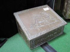 Brass coal box & a brass kindling box. Estimate £20-30