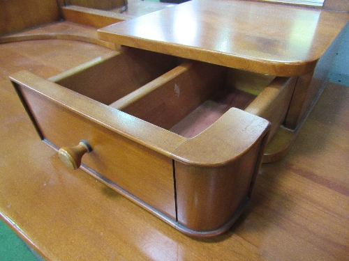 Cherry wood bow front dressing table with 3 frieze drawers, under shelf & mirror by Willis & - Image 4 of 4