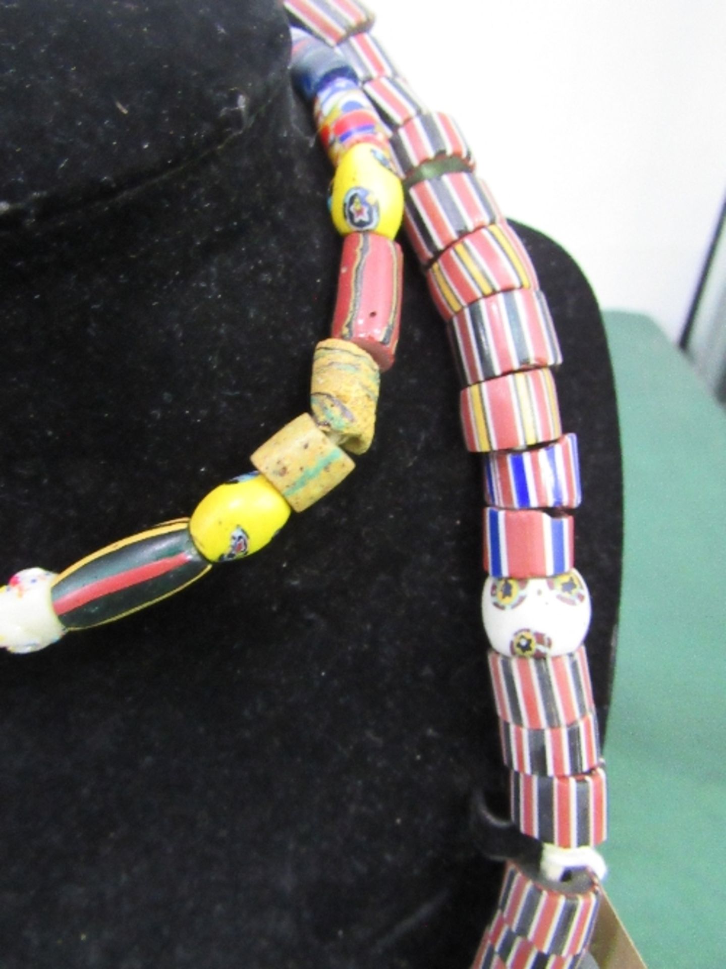 African trade bead necklace. Estimate £35-55 - Image 2 of 4