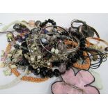 Large bag of costume jewellery. Estimate £20-30