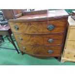 Sheraton-style bow fronted chest of 3 graduated drawers. Estimate £40-60