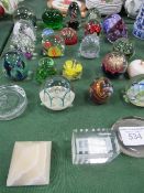 Collection of 26 paperweights including 3 Caithness & 1 Selkirk. Estimate £50-70