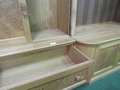 Oak & burr wood low storage unit, in 3 parts (plus large display cupboard unit above, if - Image 6 of 7