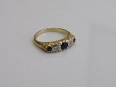 18ct gold, diamond & sapphire ring, size M, weight 4gms. Estimate £750-800