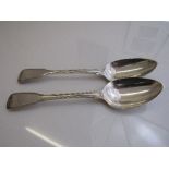 Georgian silver serving spoon, London 1824, weight 2.5oz & a Georgian silver serving spoon, London