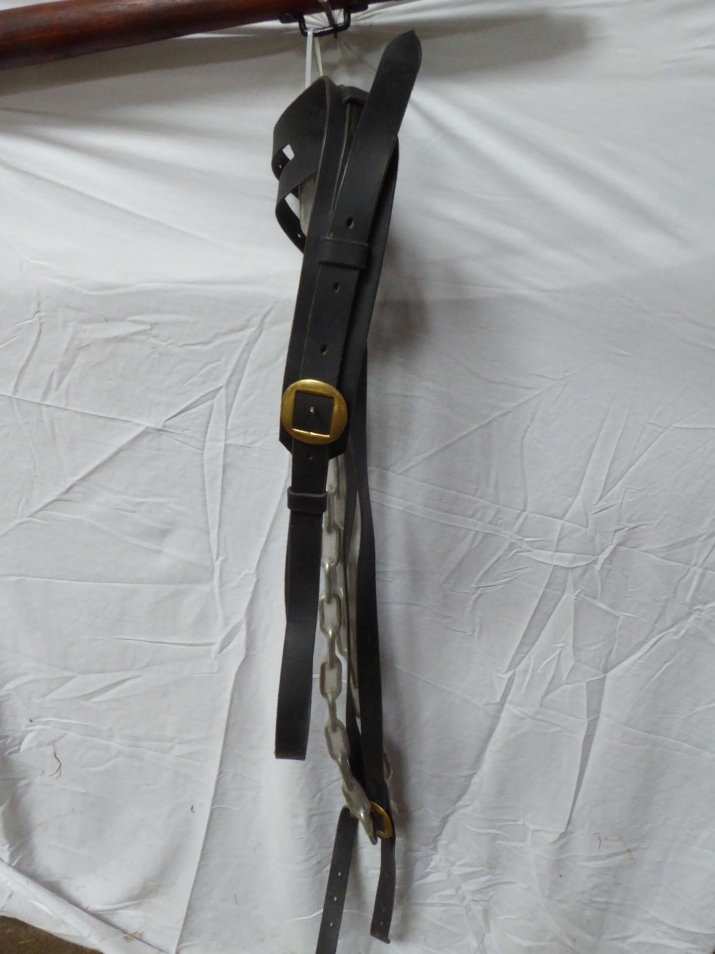 Leader set of spreader bars, with straps and chain - Image 2 of 2