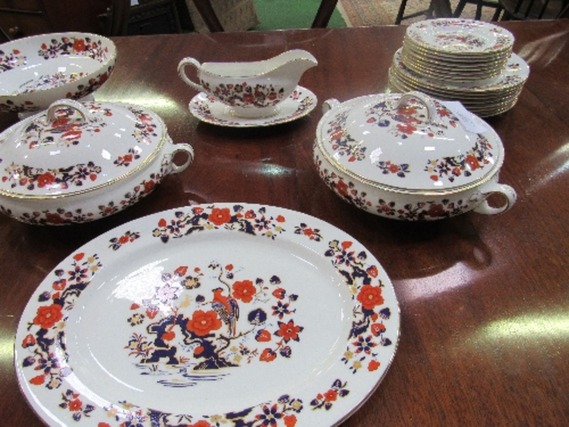 Aynsley 'Birds of Paradise' reproduction part dinner service, 33 pieces - Image 3 of 4