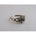 9ct gold, green stone & clear stone ring, size M, weight 1.3gms. Estimate £20-30