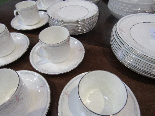 Royal Doulton 'Carnation' part dinner & tea service, 77 pieces, together with 4 boxes of table mats. - Image 4 of 4