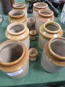 11 various salt-glazed pots. Estimate £20-30