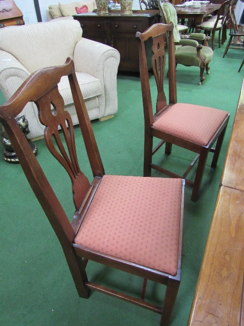 6 (4+2) chairs with drop-in seats & open splat, by Simpson of Norwich. Estimate £60-80