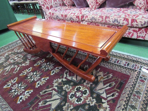 Mahogany large spindle sided coffee table, 150cms x 50cms x 45cms. Estimate £20-30 - Image 3 of 4