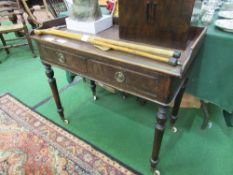 Mahogany writing desk with 2 frieze drawers on casters, 92cms x 48cms x 81cms