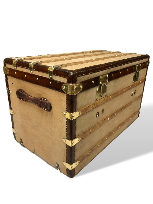 A rare, early Louis Vuitton trunk, made between 1854 & 1856.  This trunk would have been Vuitton's - Image 5 of 7