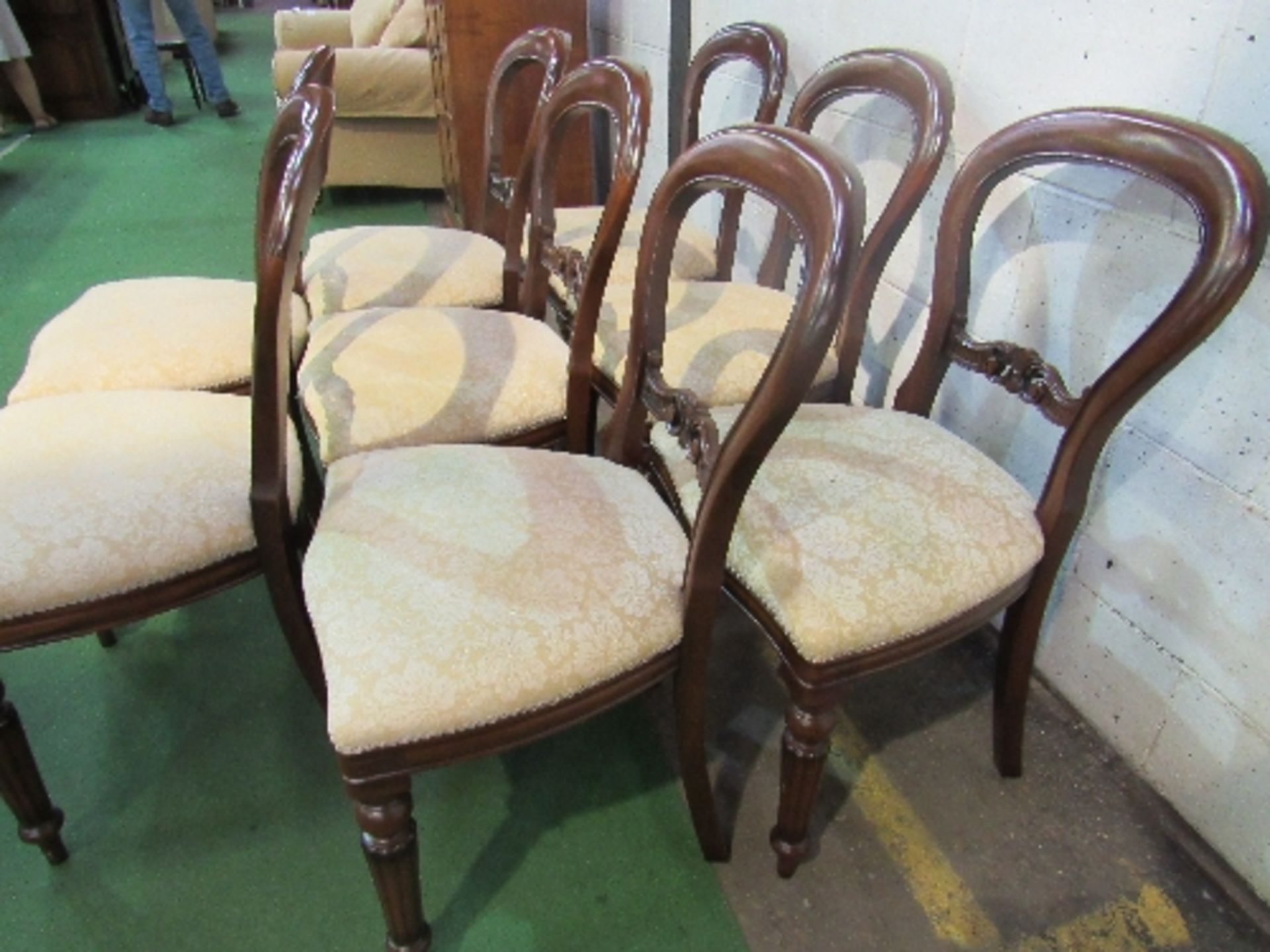 8 mahogany balloon back dining chairs with upholstered seats. - Image 3 of 4