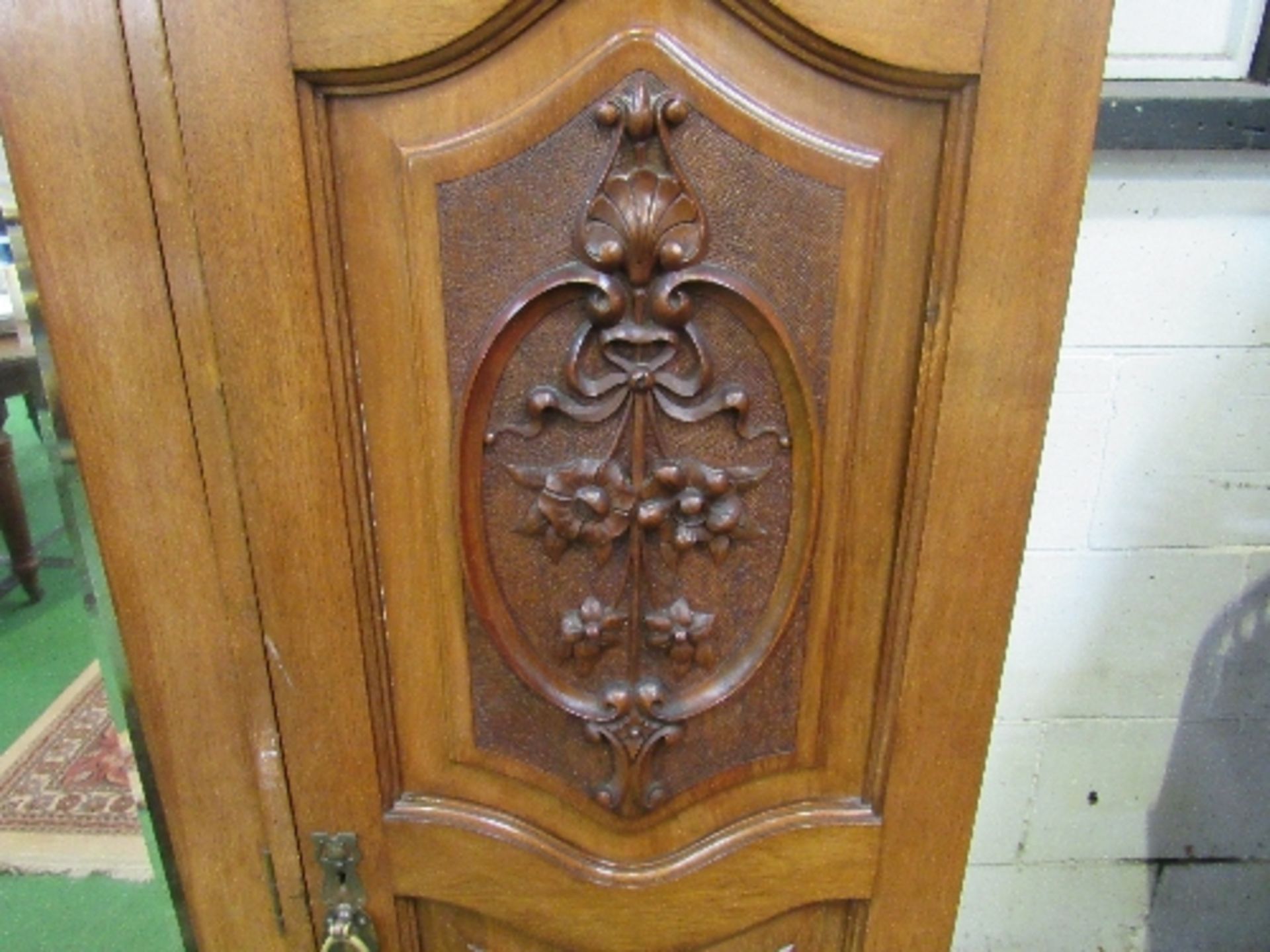 Mahogany double fronted wardrobe with mirror door, walnut & applied carved panels & interior - Image 2 of 6