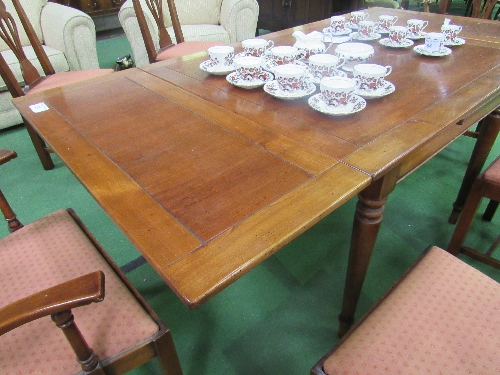 Yew wood draw leaf dining table, 190cms (extended) x 94cms x 75cms.
