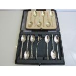 4 silver teaspoons, London 1899; 3 silver teaspoons, Birmingham 1925, total weight 2.3oz & leather