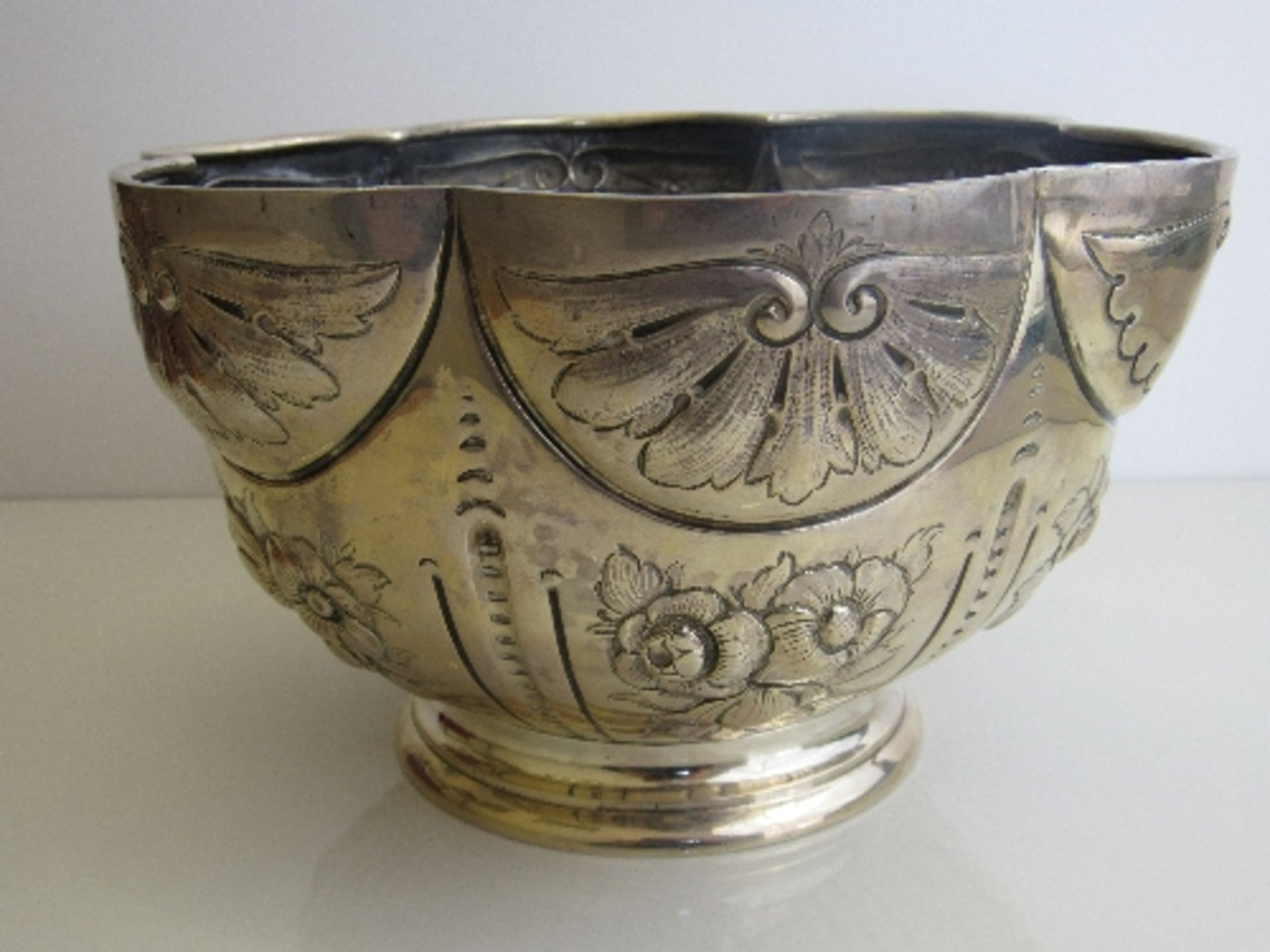 Heavily decorated punch bowl with scalloped rim, new hallmarks, height 13cms, diameter 23cms, weight - Image 3 of 4