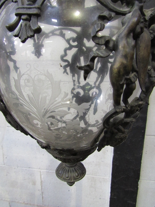 Victorian brass decorated etched glass hanging lamp. Estimate £50-80 - Image 4 of 5