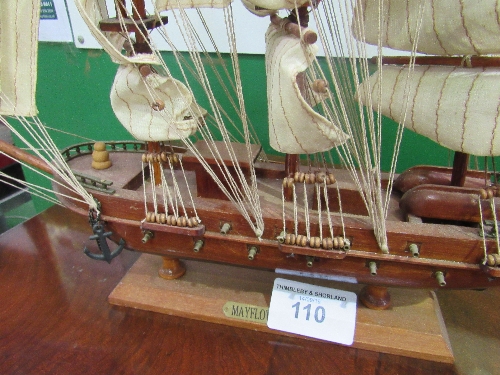 Model of The Mayflower & a model of the Gorch Fock, both fully rigged. Estimate £30-50 - Image 4 of 4