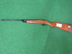 .177 break barrel air rifle made in Czechoslovakia. Estimate £50-80
