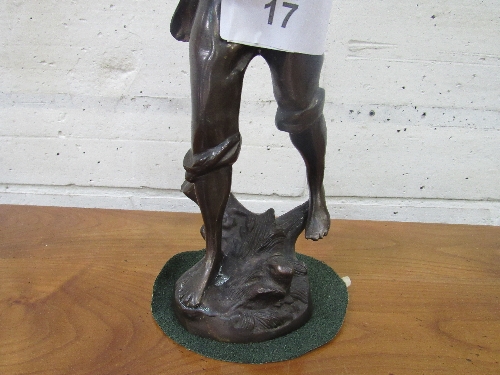 Bronzed figurine of a boy carrying a basket over his shoulder, height 34cms. Estimate £20-40 - Image 3 of 4
