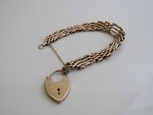 9ct gold gate-link bracelet, weight 16.4gms. Estimate £200-220