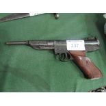 EM-GE model LP3.3 break barrel target air pistol. Estimate £20-30