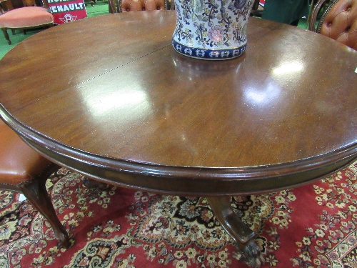 Victorian mahogany circular tilt top table on heavy turned column to 3 shaped feet to casters, - Image 3 of 3