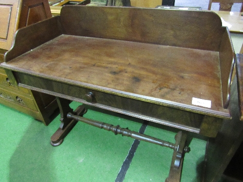 Mahogany library table with frieze drawer & stretcher to curved supports, 115 x 55 x 96cms. Estimate - Image 3 of 4