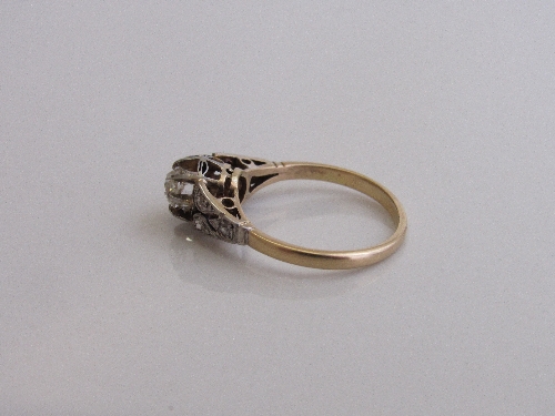 18ct gold & platinum old cut diamond ring, approx 0.5 carat of diamonds, size M, weight 2.7gms. - Image 4 of 4